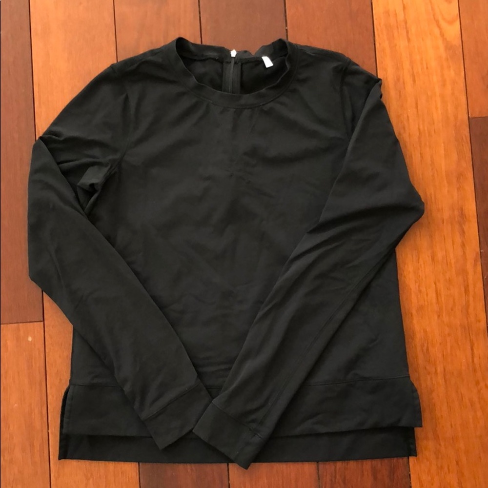 Lululemon black zip-back pullover